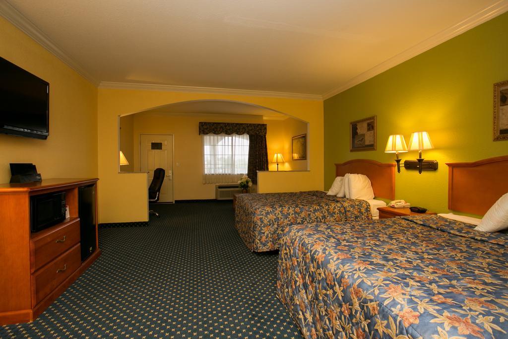 Memory Lane Inn & Suites Memphis Room photo