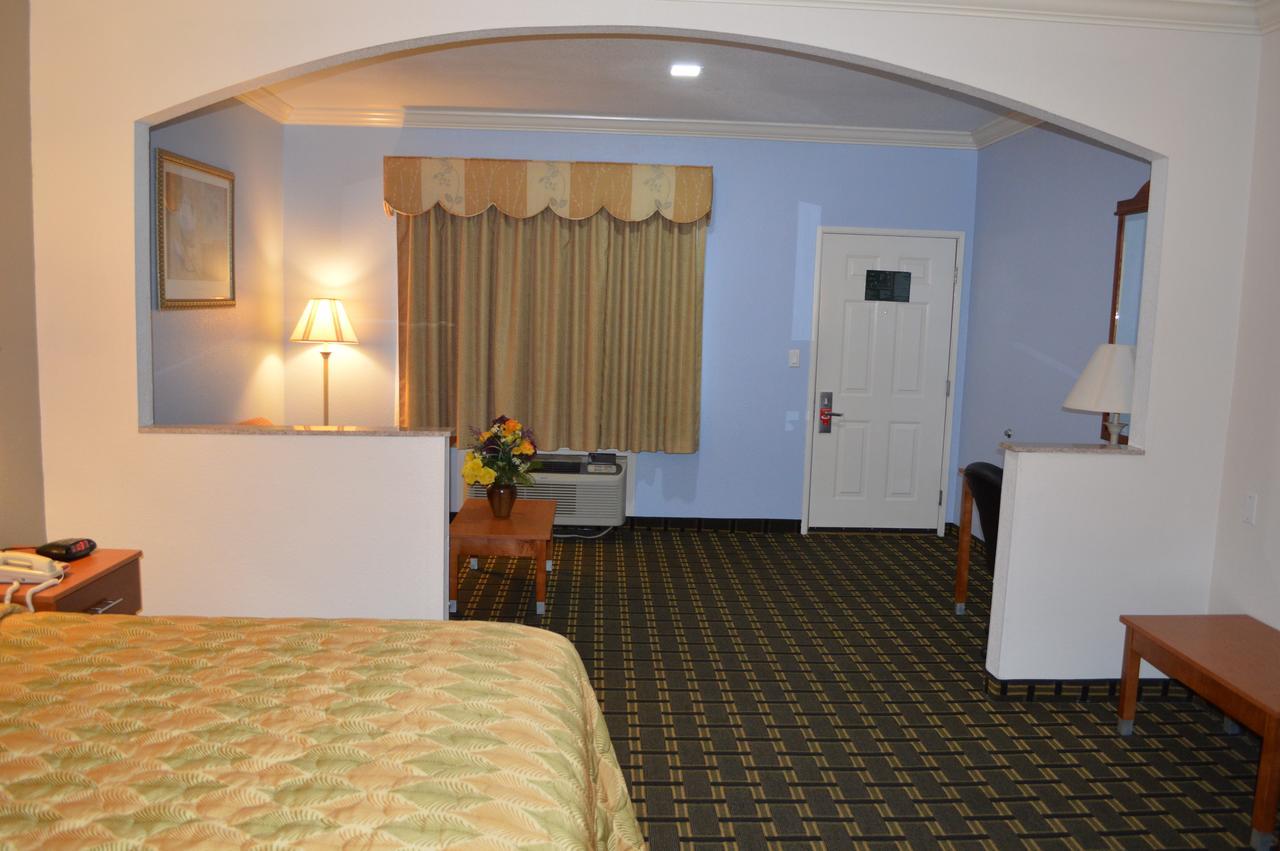 Memory Lane Inn & Suites Memphis Exterior photo