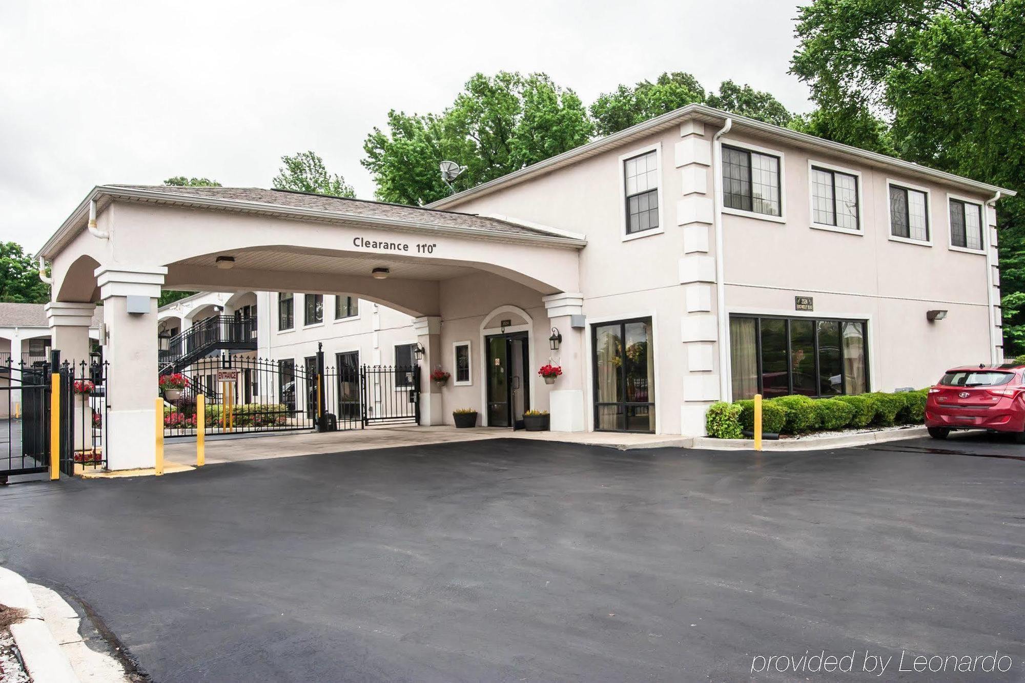 Memory Lane Inn & Suites Memphis Exterior photo